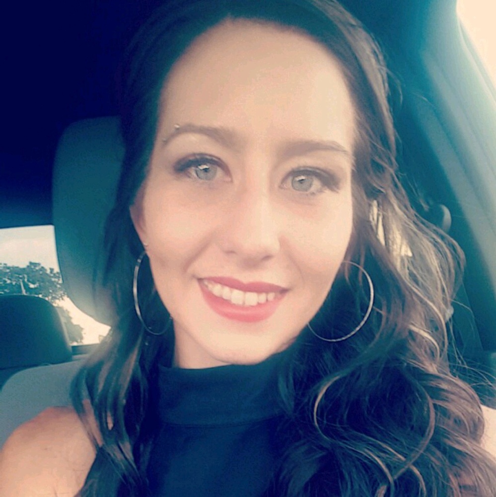 Meet your Posher, Ariel